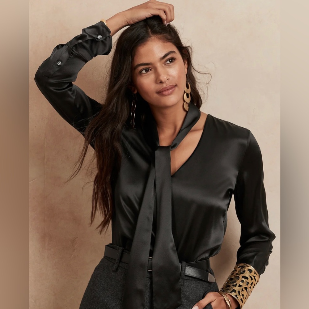Banana Republic Black Silk Blouse with Tie NWT